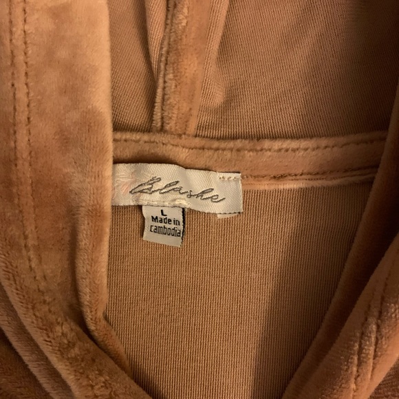 Pink Velour set - Picture 3 of 5